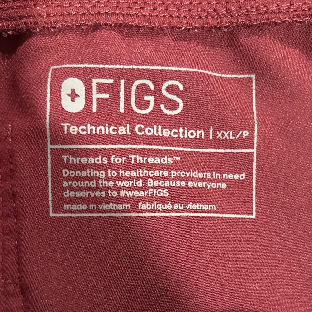 Figs Technical Collection Scrub Joggers in Deep Red XXL
